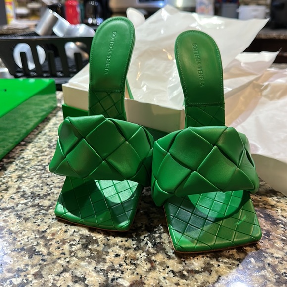 🔥🔥Authentic Bottega Veneta shoes🔥🔥women 10.5 3’inch heel “New with 🏷️” - Picture 8 of 13